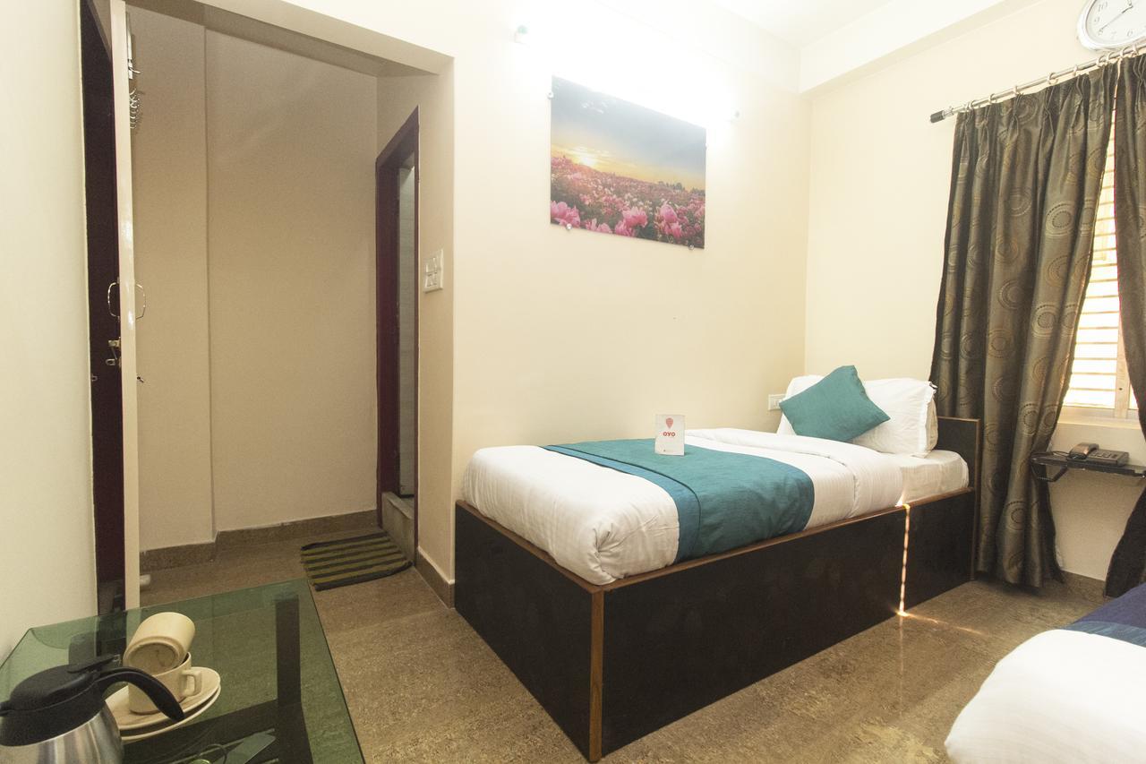 Oyo 3078 Sky Line Lodge Siliguri Extérieur photo